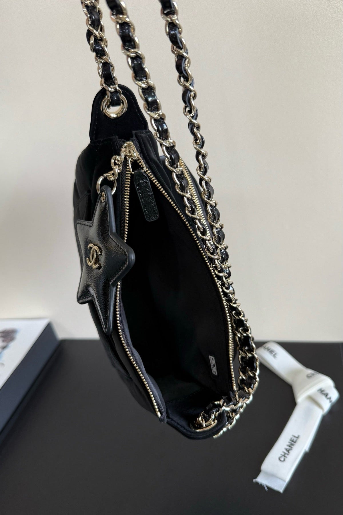 CC 25/56 Small Zipped Case Black Velvet GHW