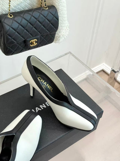Chanel 2026 High-heeled Pump White Sheepskin