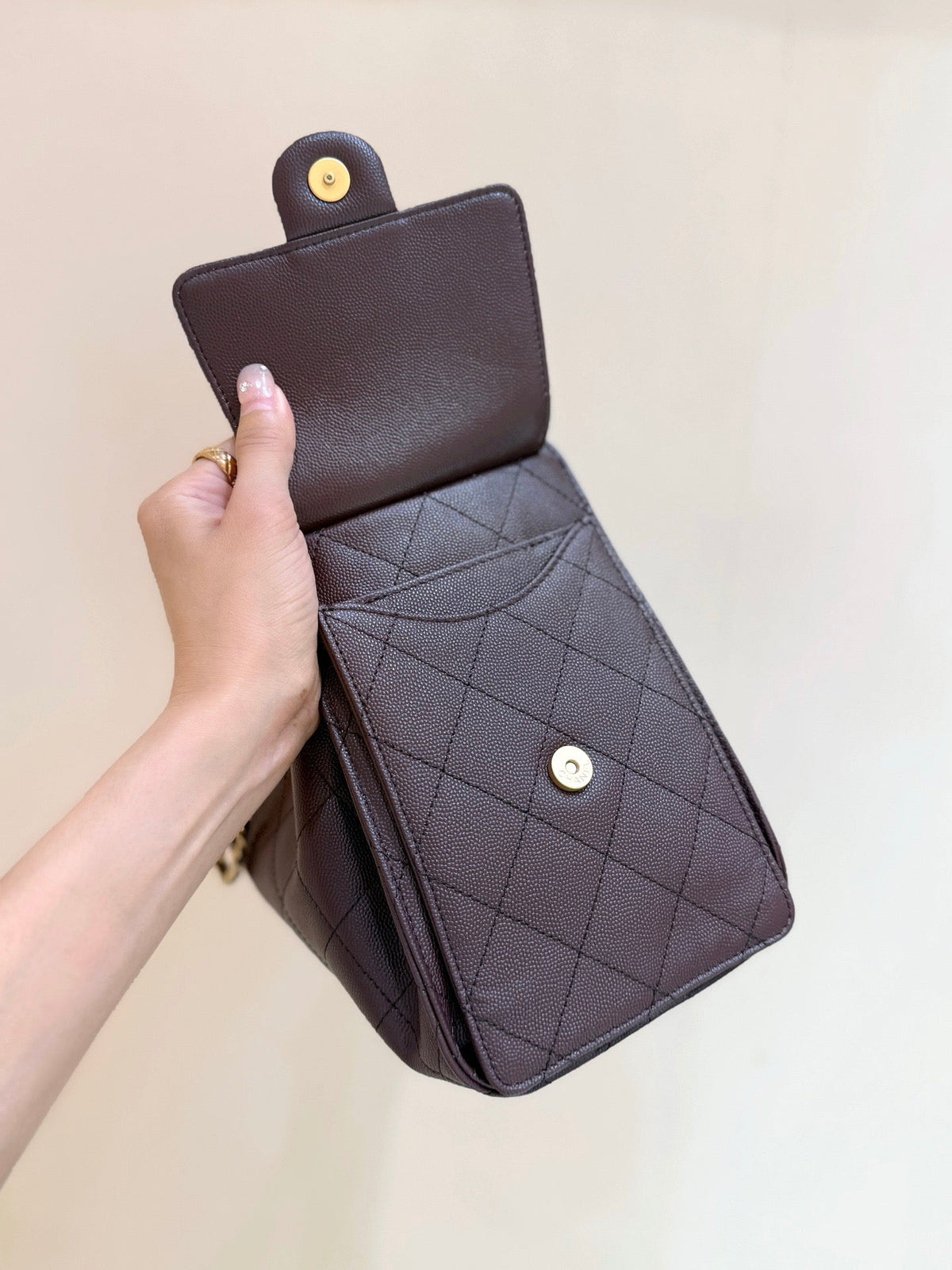 CC 26s Hobo Small Bag Chocolate Caviar GHW (Best Version)