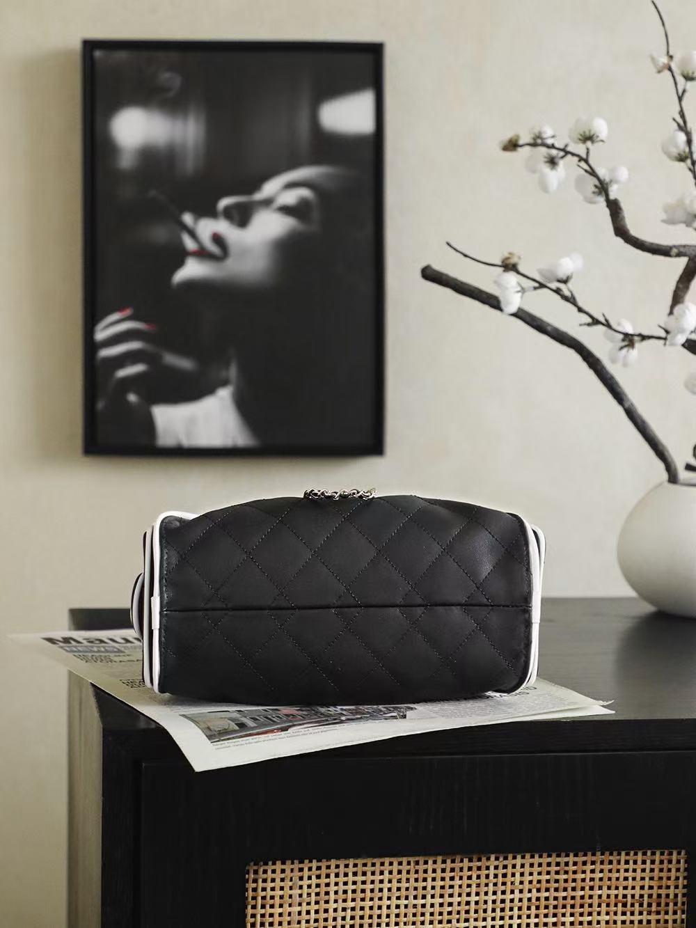 Chanel 2026 Hobo Bag 22cm Black White Calfskin
