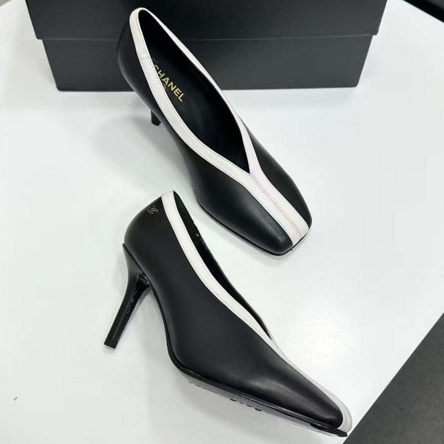 Chanel 2026 Pump 95mm Black White Lambskin