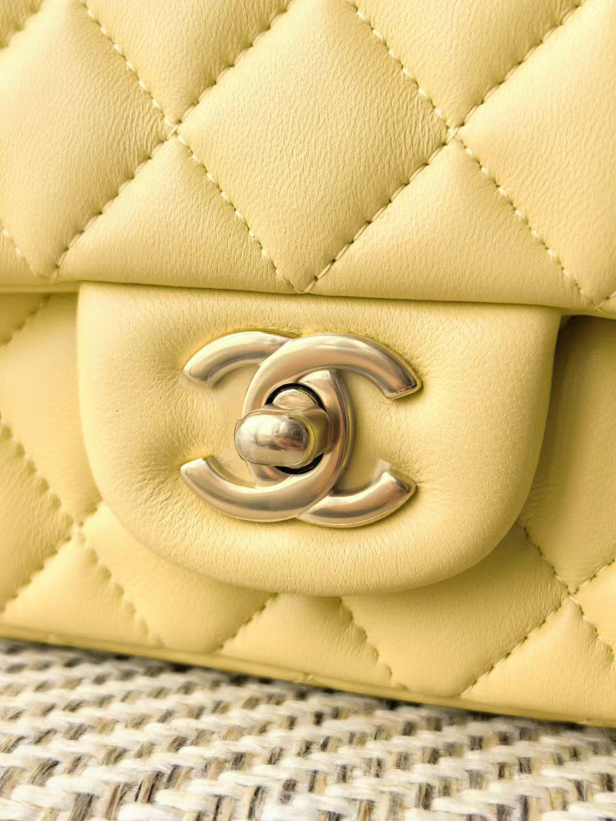 CC 26s Classic Flap Bag 20cm Light Yellow Lambskin