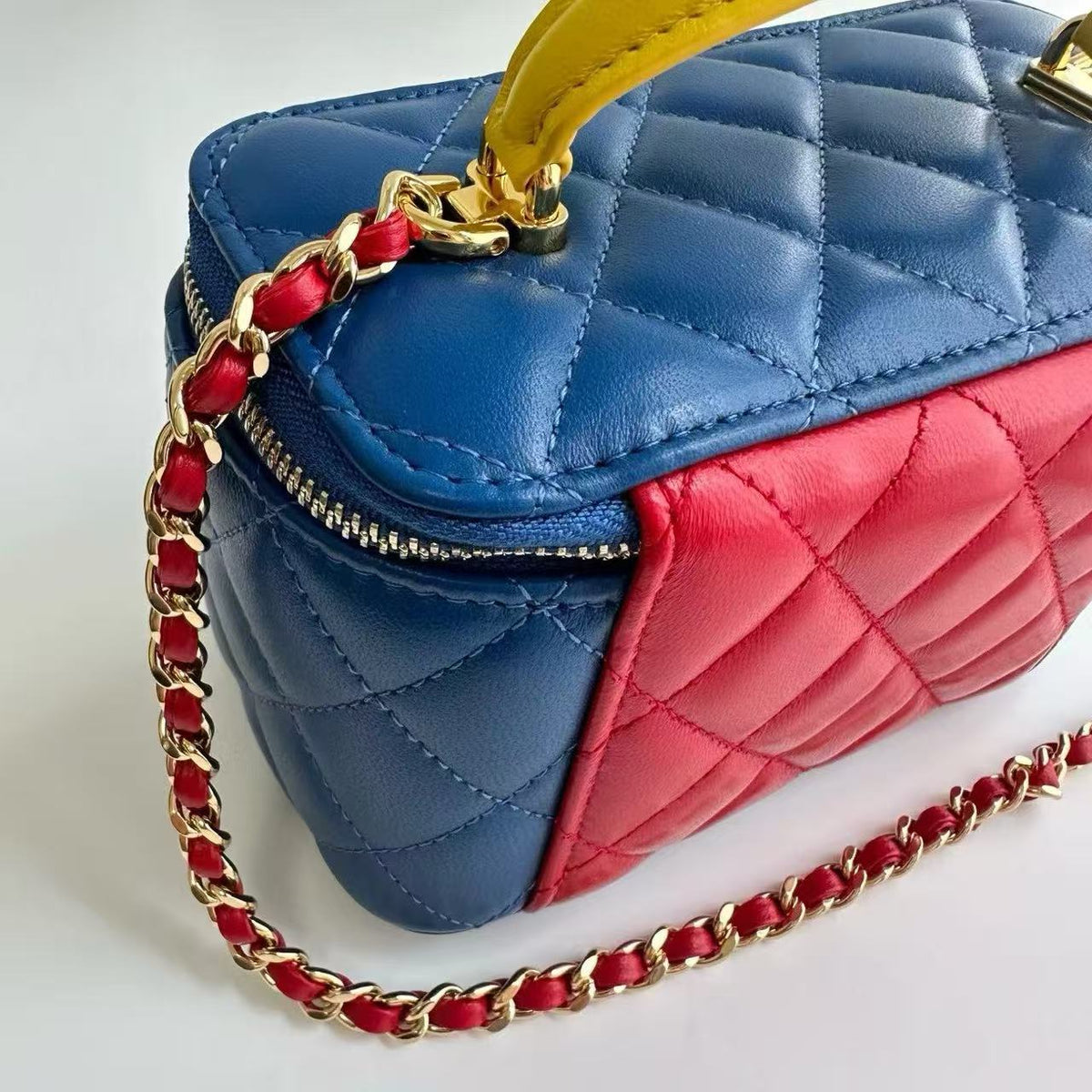 CC 26s Long Vanity With Chain Yellow Blue Lambskin