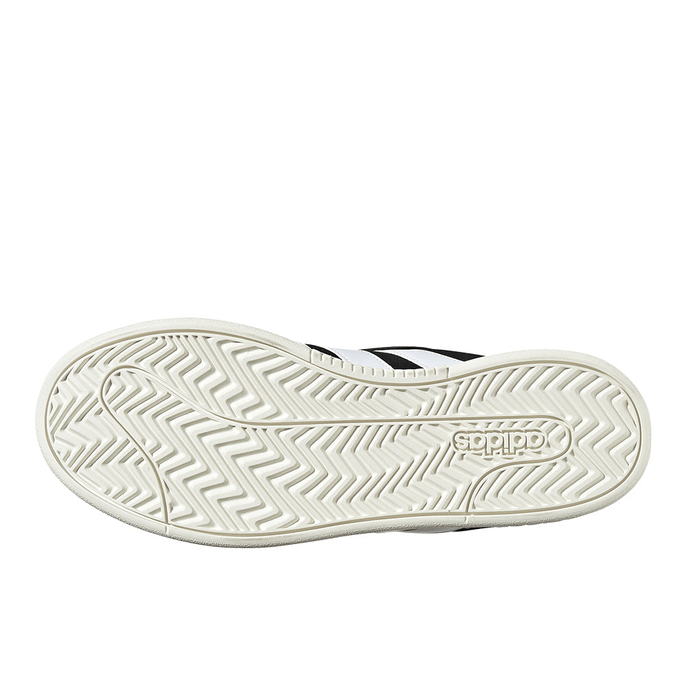 Grand Court Alpha 00s Lace Up Sneakers