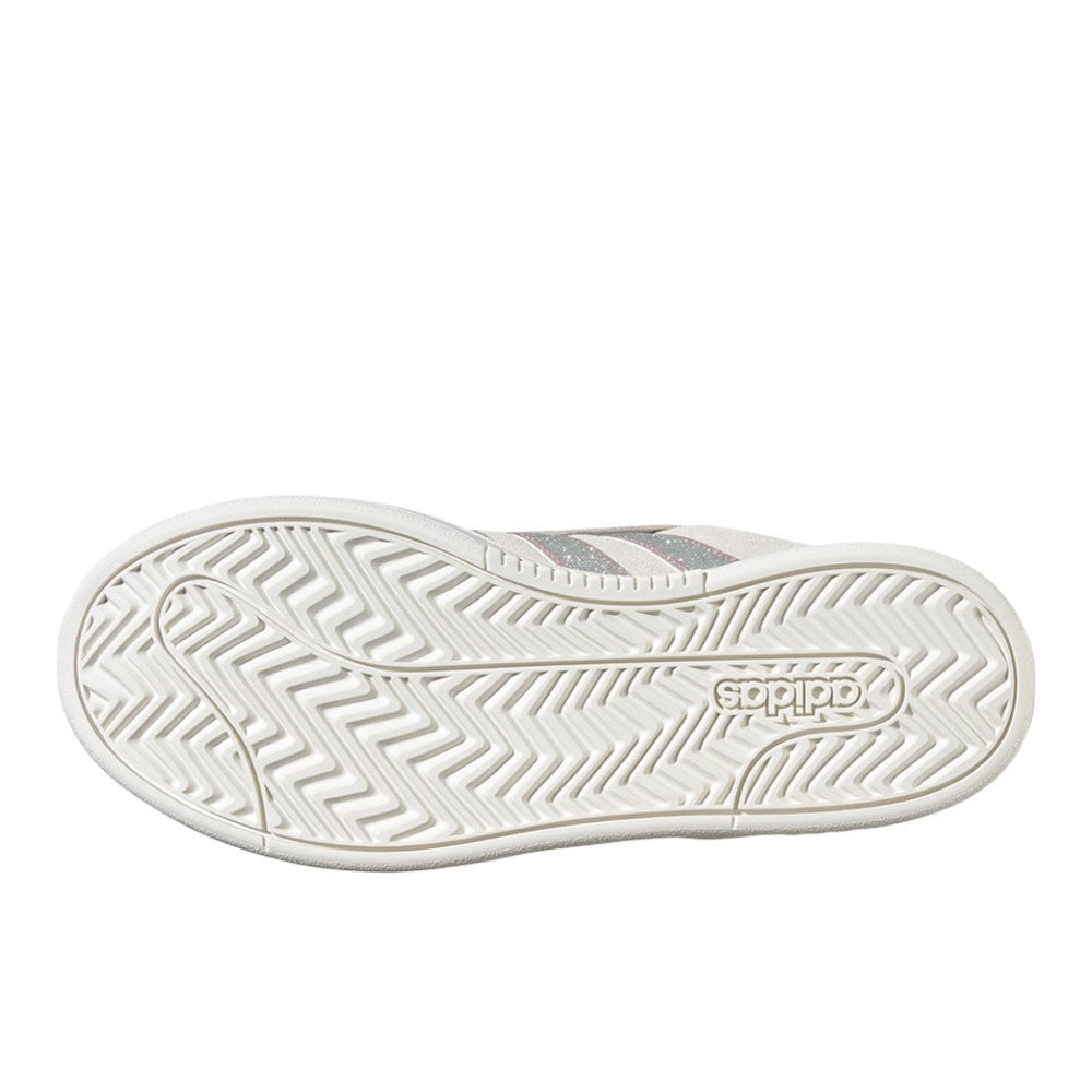 Grand Court Alpha 00s Lace Up Sneakers