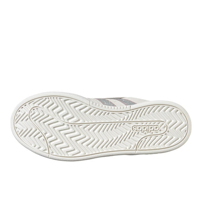 Grand Court Alpha 00s Lace Up Sneakers