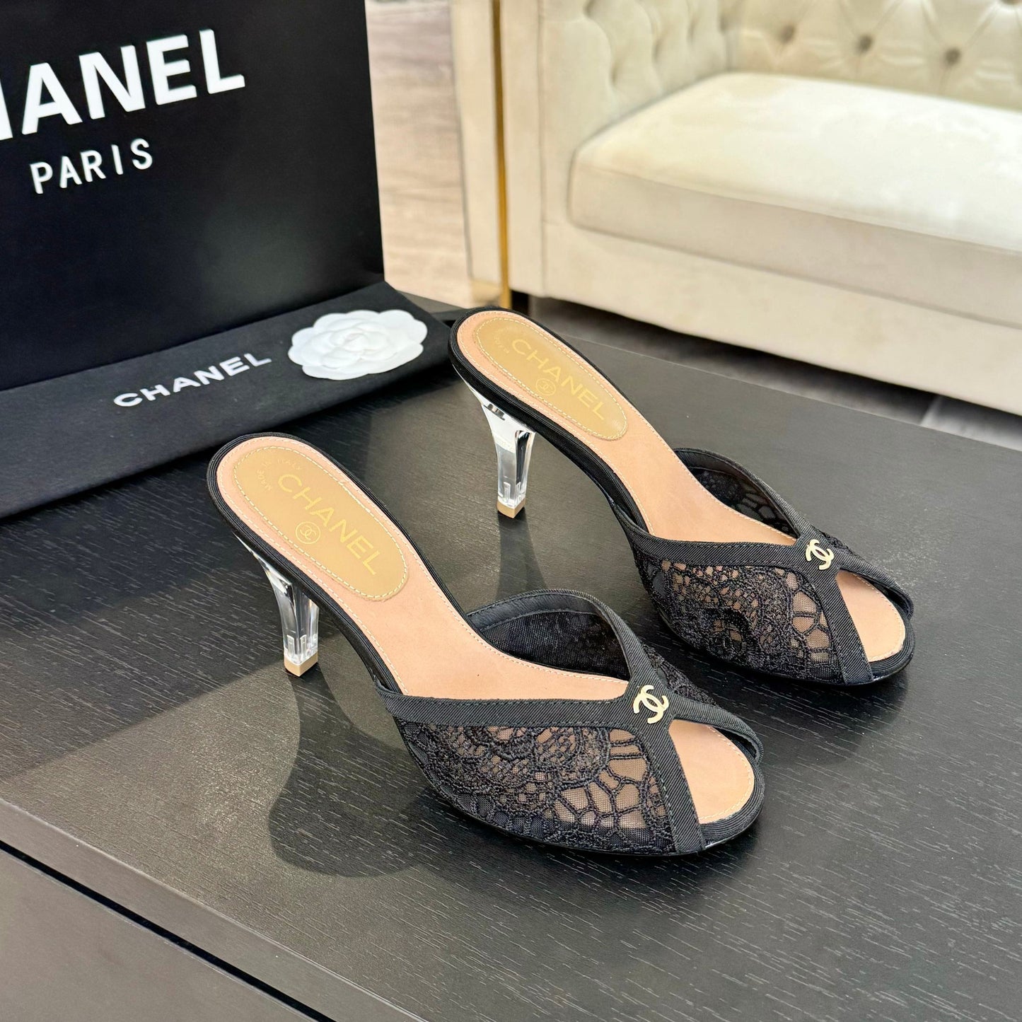 CC 2026 High Heeled Slippers 70 Lace Cowhide 700609