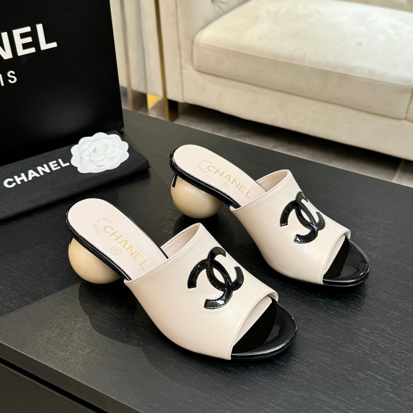 Chanel 2026 Double C Giant Pearl Heel Sandal 7cm Sheepskin 672911