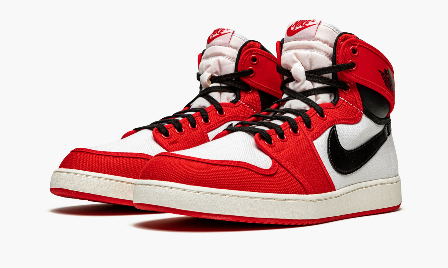 Air Jordan 1 KO Chicago Sneakers - Retro Runner | Street Style