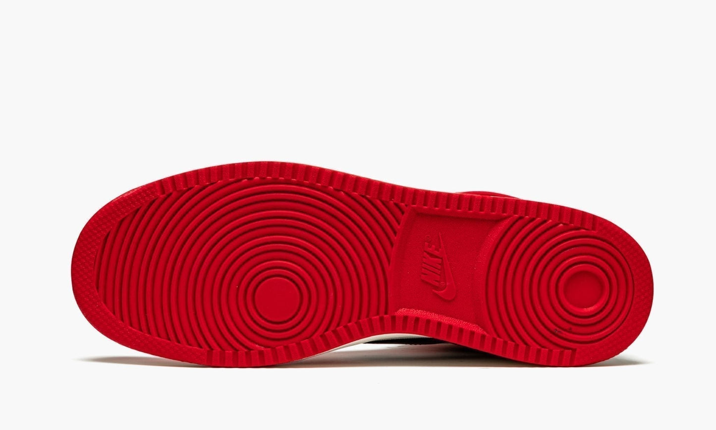Air Jordan 1 KO Chicago Sneakers - Retro Runner | Street Style