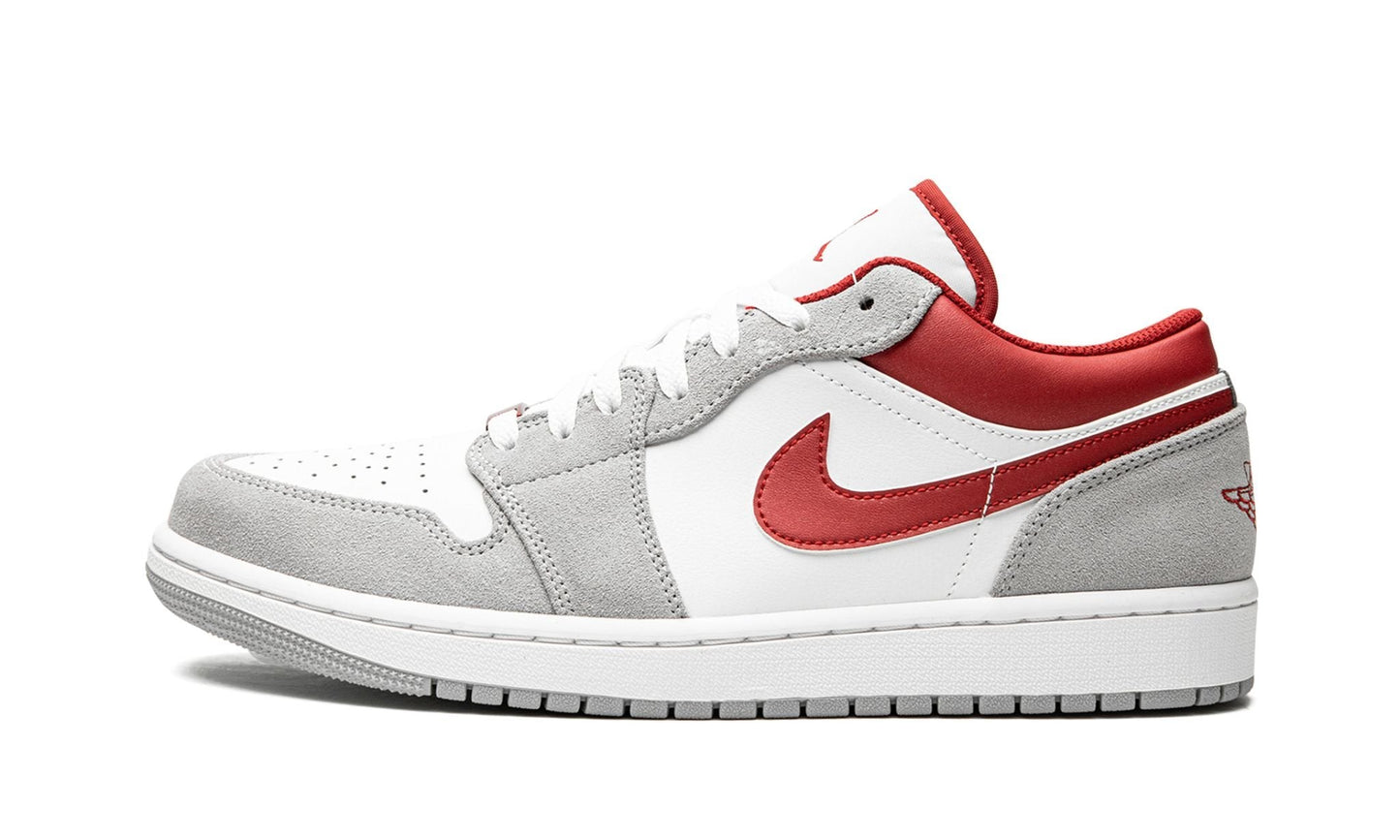 AIR JORDAN 1 LOW SE White / Grey / Red Sneakers - Vintage Inspired