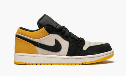 Air Jordan 1 Low University Gold Sneakers - Court Classic