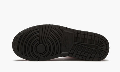 Air Jordan 1 Mid “Chicago Black Toe” Sneakers - Legend Status