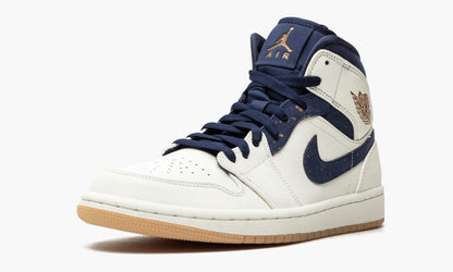 Air Jordan 1 Mid Jeter Sneakers - Court Classic | Street Style