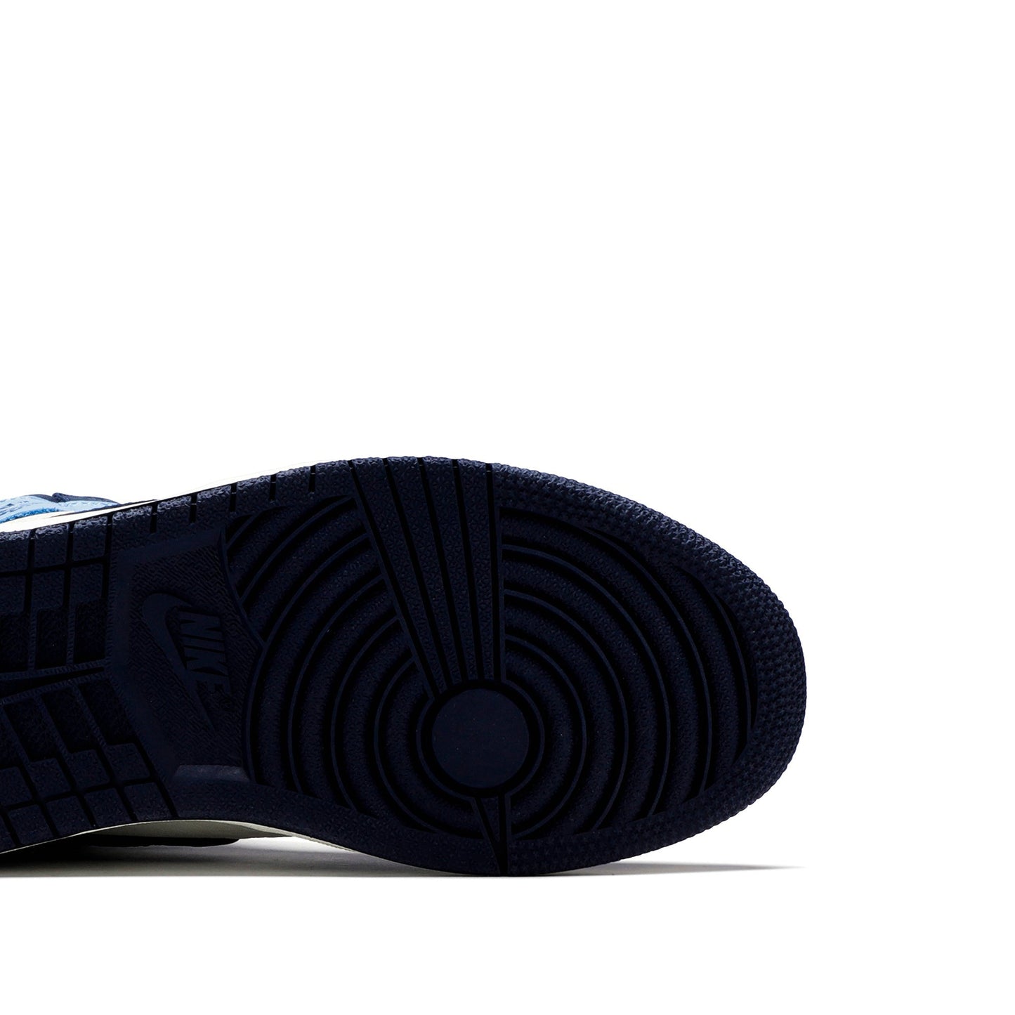 Air Jordan 1 Retro High OG ‘Obsidian’ 555088-140 Sneakers - Hype Release