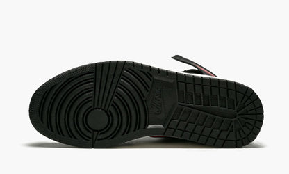 Air Jordan 1 Retro High OG “Sports Illustrated / A Star Is Born” | Coveted Pair