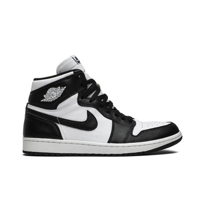 Air Jordan 1 Retro High OG Black/White 555088-010 Sneakers - Hype Release