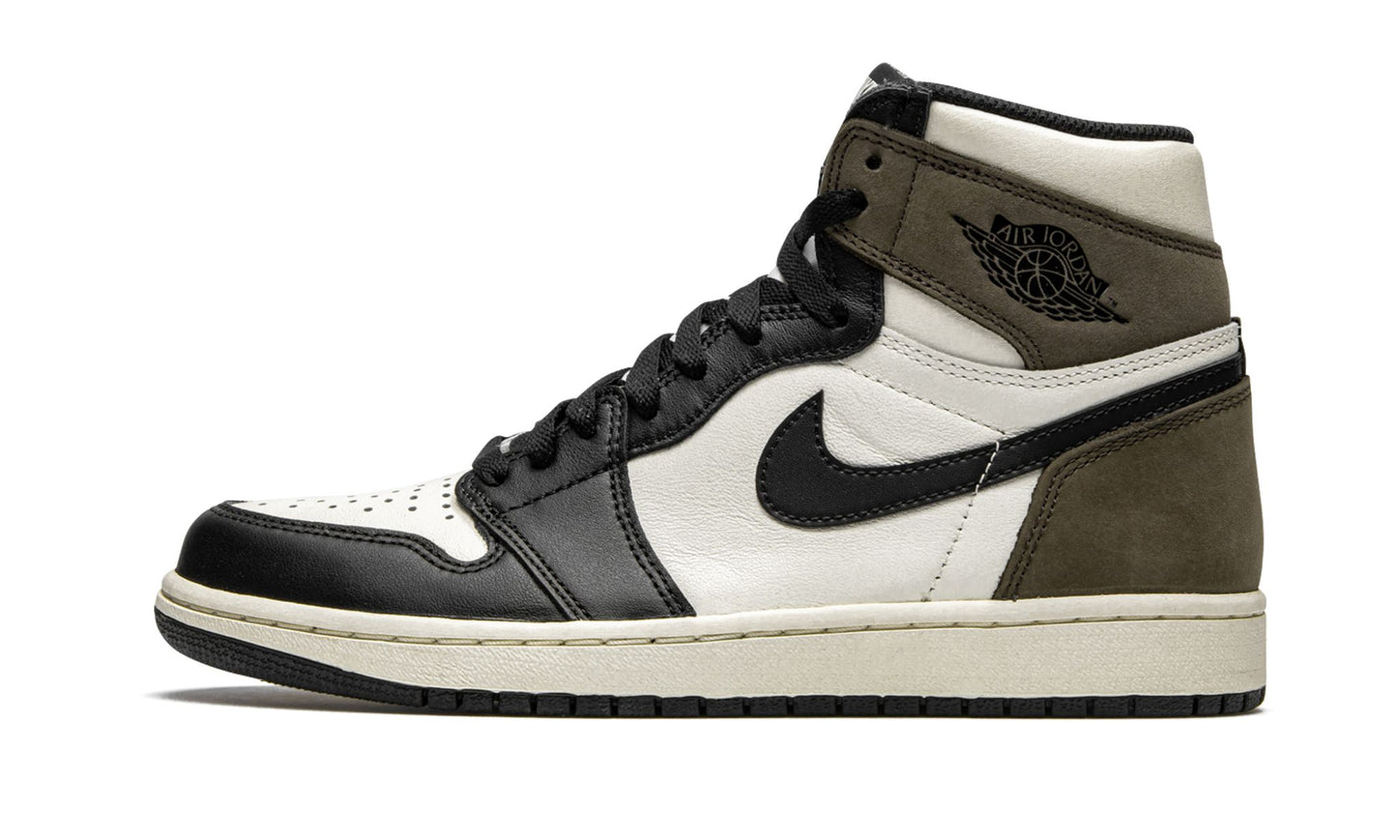 Air Jordan 1 Retro High OG Dark Mocha Sneakers - Court Classic
