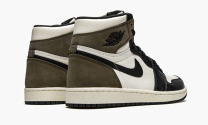 Air Jordan 1 Retro High OG Dark Mocha Sneakers - Court Classic