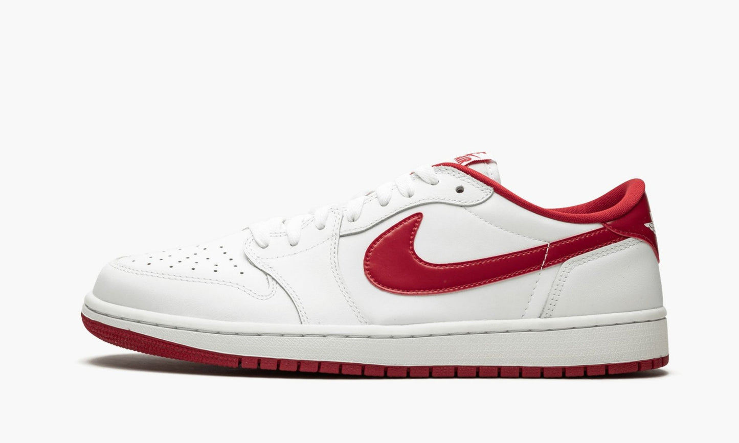 Air Jordan 1 Retro Low OG White / Varsity Red Sneakers - Collector's Edition
