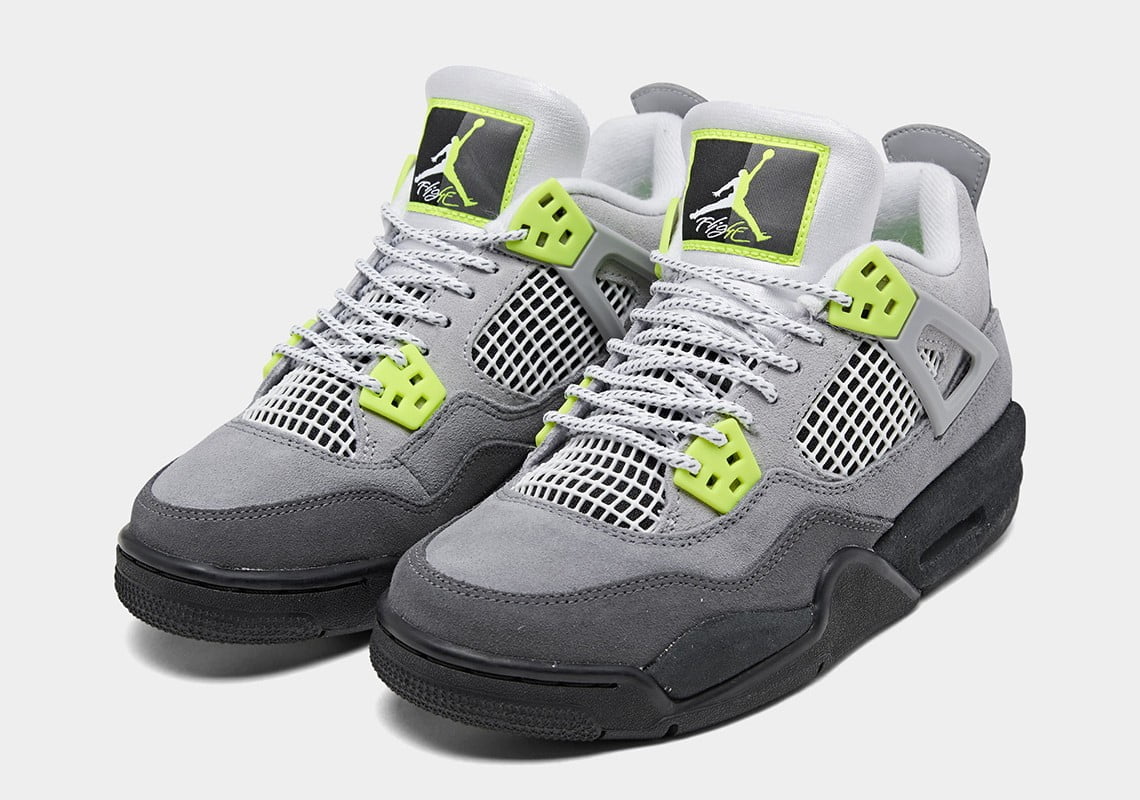 Air Jordan 4 Retro SE Neon 95 CT5342 Sneakers - Court Icon