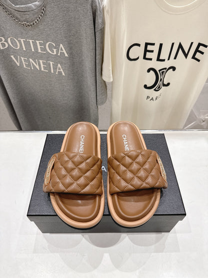 Chanel 2026 Flat Sandal Sheepskin 713024