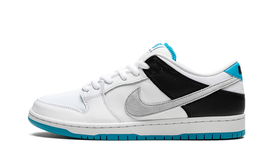 SB Dunk Low "Laser Blue" BQ6817 101