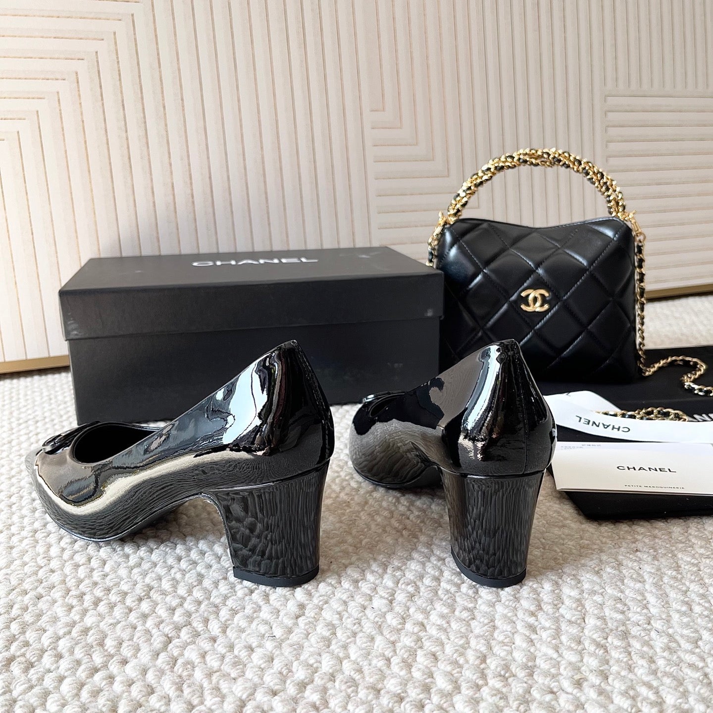 Chanel 2026 Pump With Heart-shaped Buckle Black Patent Leather 787144