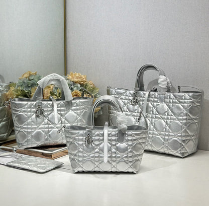 Dior 2026 Toujours Bag Silver Calfskin 288544