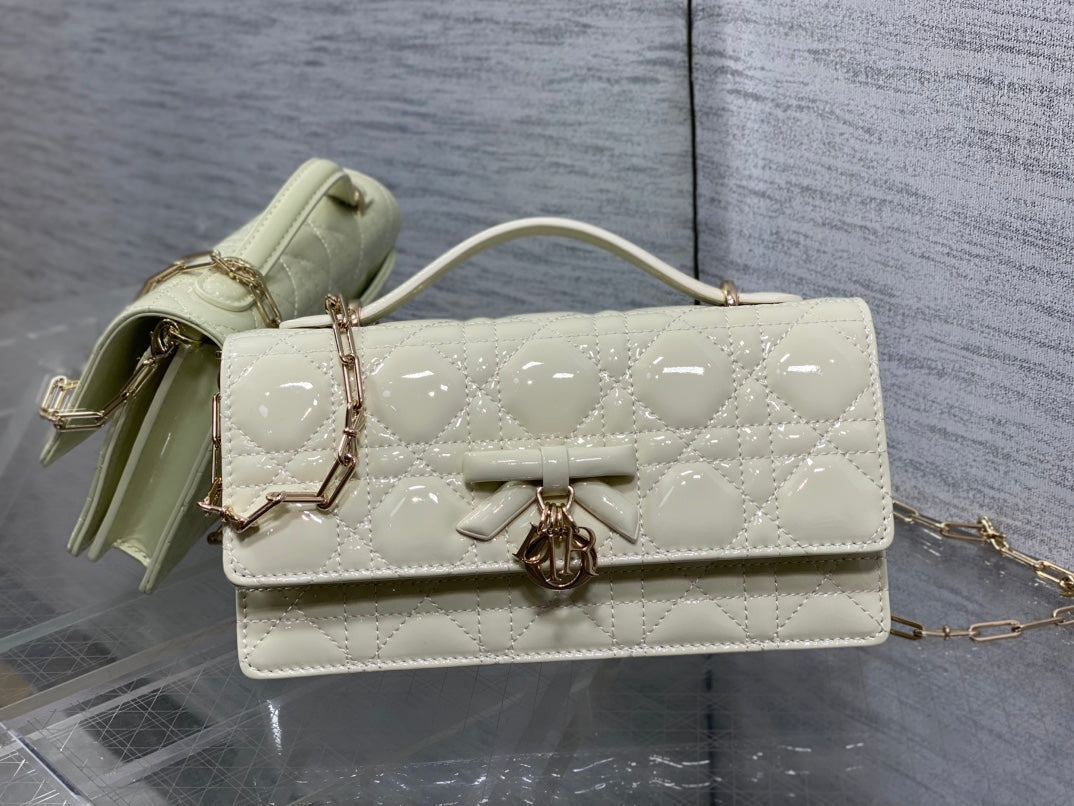 Dior 2026 My Dior Bag 21cm Patent Cannage Calfskin 284155
