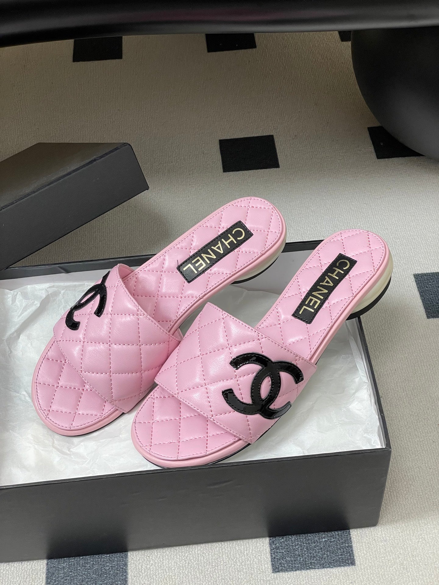 CC 2026 Pearl Flat Sandals Lambskin  Double C Logo