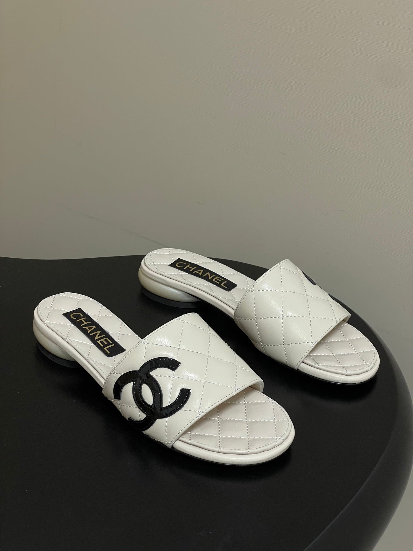 CC 2026 Pearl Flat Sandals Lambskin  Double C Logo