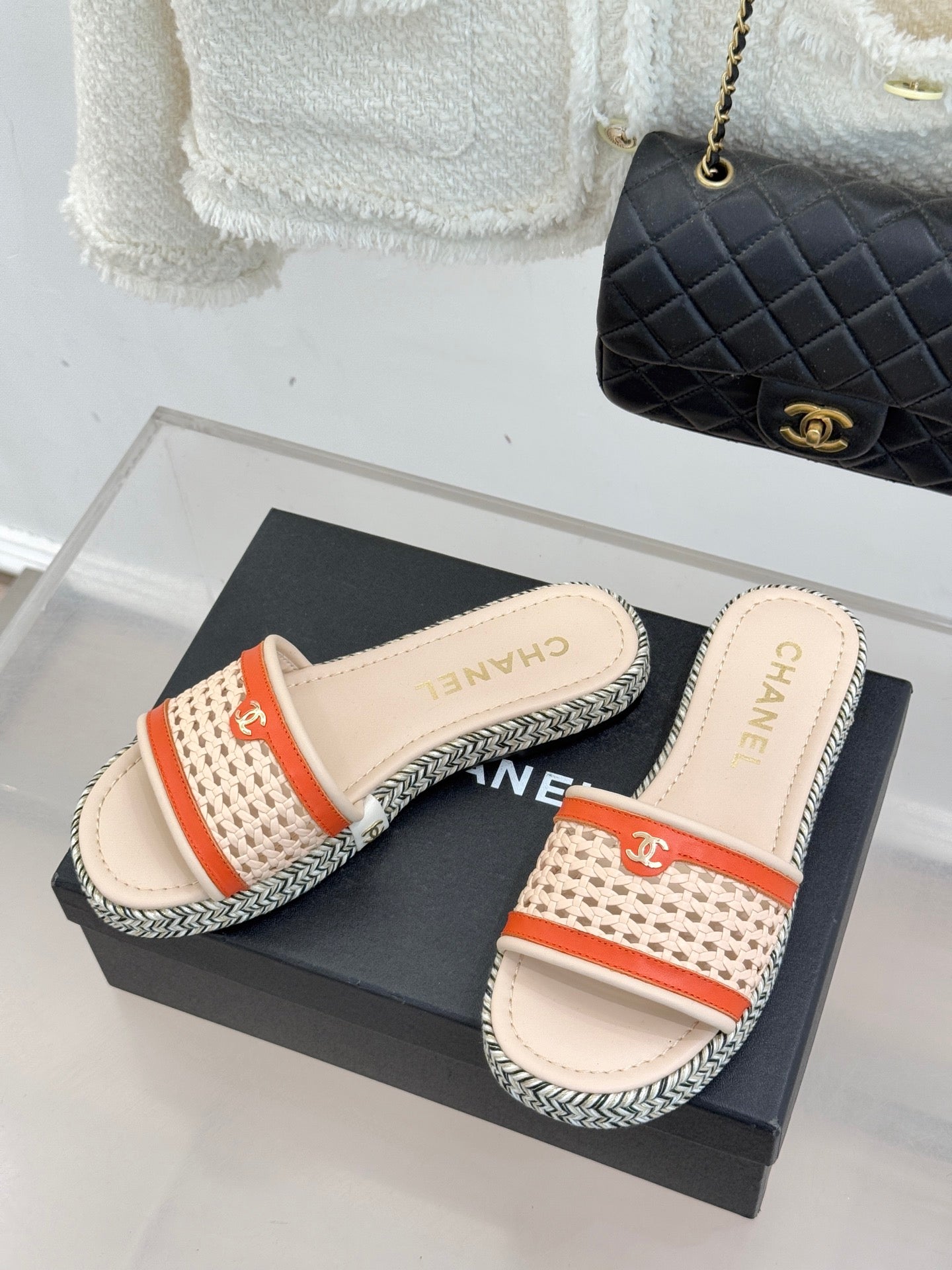 CC 2026 Slippers Double C Woven Lambskin