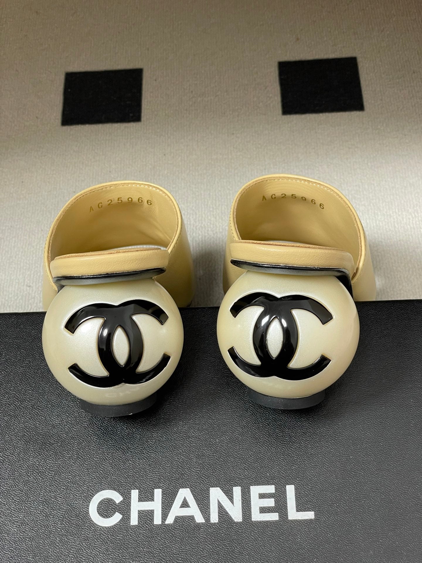 CC 2026 Pearl Heel Sandals 70 Double C Buckle Sheepskin