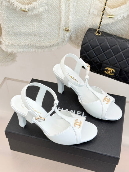 CC 2026 Peep-Toe Sandals 100 Sheepskin