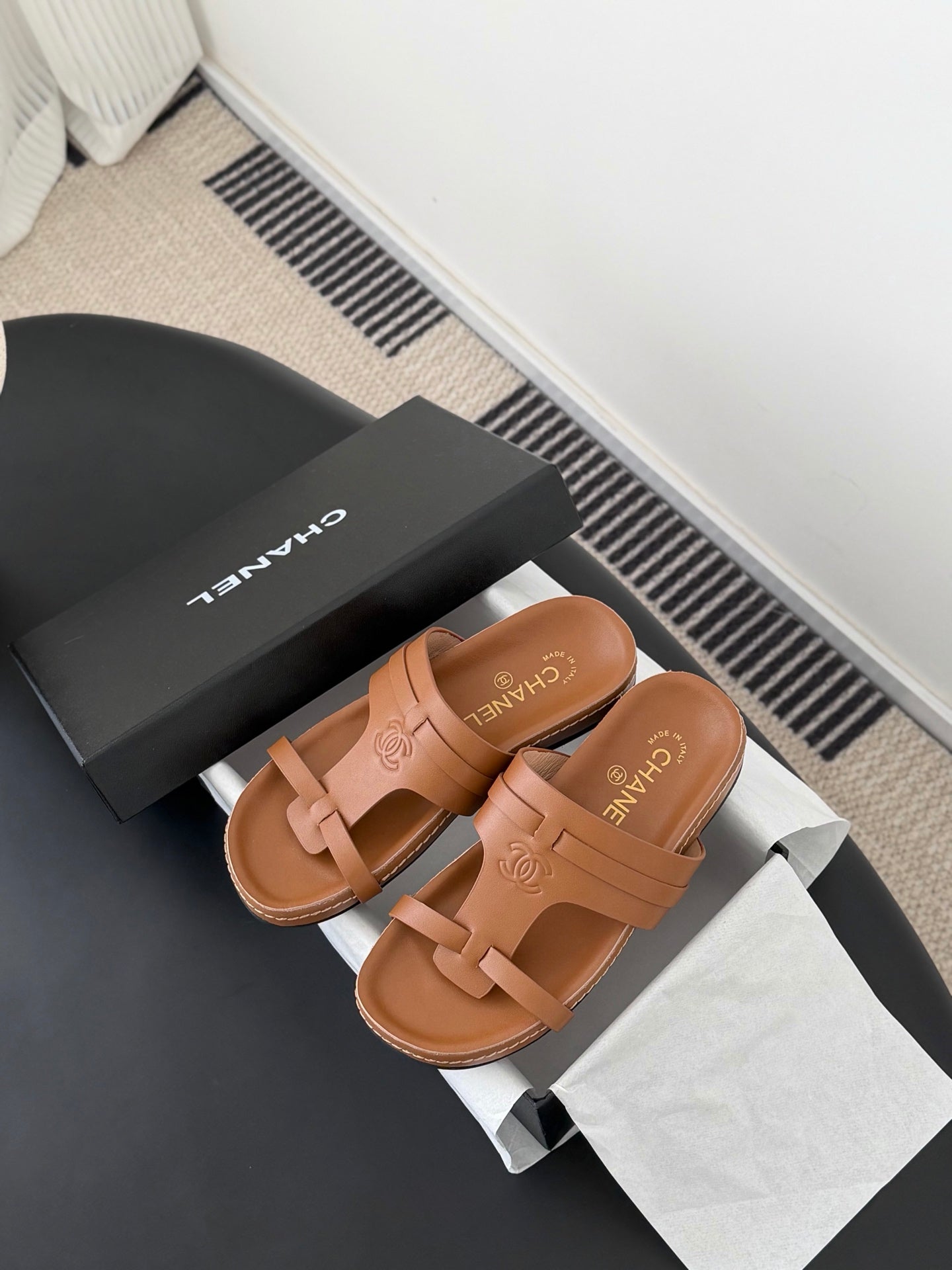 CC 2026 Early Sandals Genuine Leather 700426