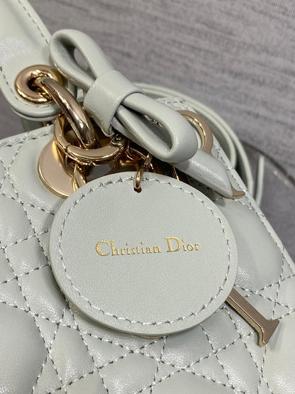 Dior 2026 Bow Lady Dior Lily Green Cannage Lambskin 286533