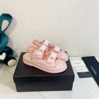Chanel 2026 Velcro Sandals CC Logo Details Tweed Sheepskin 779368