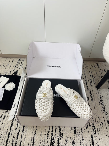 Chanel 2026 Crochet Mules Gold CC Logo Accent Sheepskin 778468