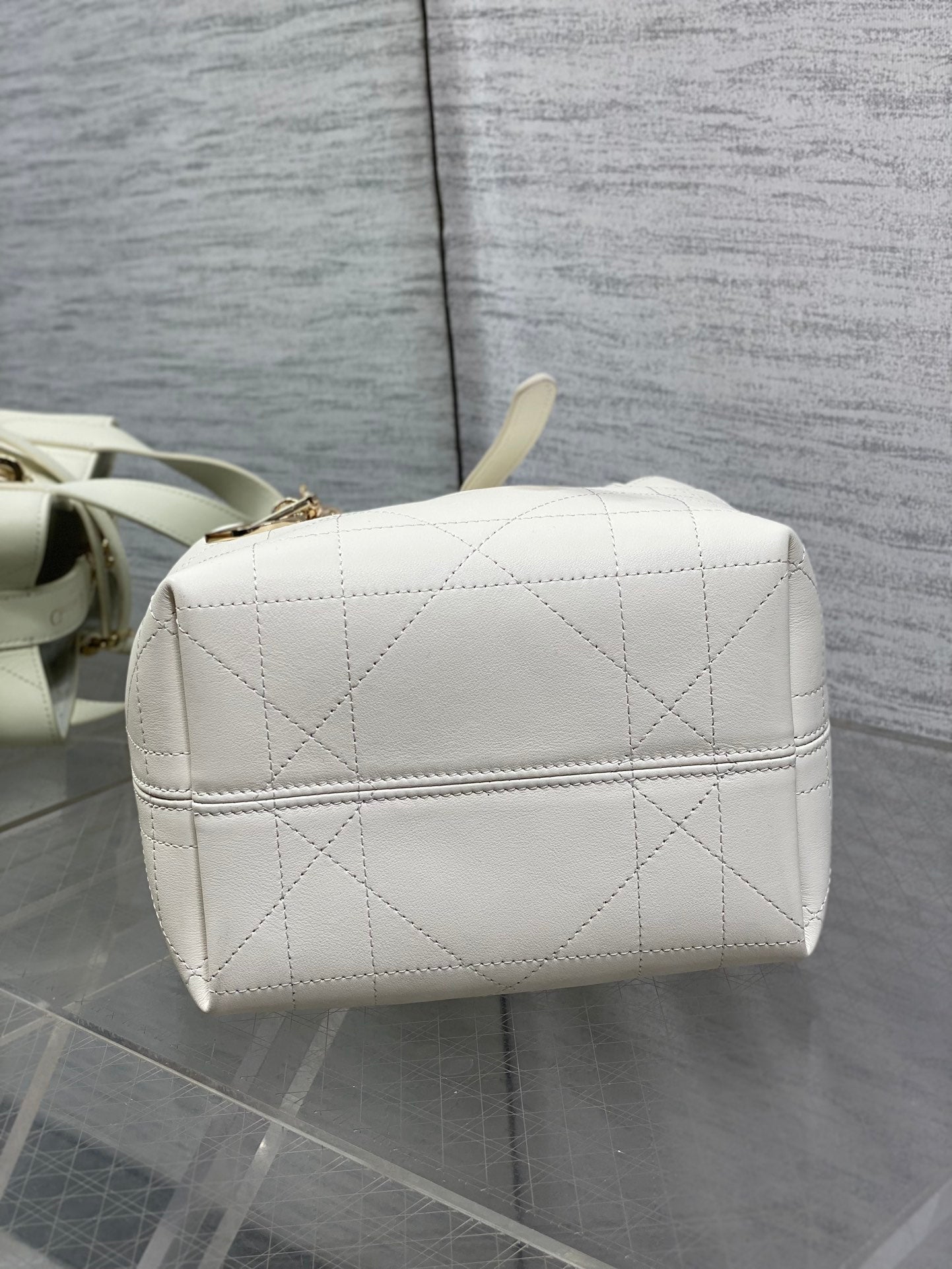 Dior 2026 Toujours Bag 18cm Black White Calfskin 286513