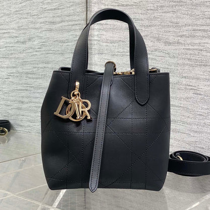 Dior 2026 Toujours Bag 18cm Black White Calfskin 286513