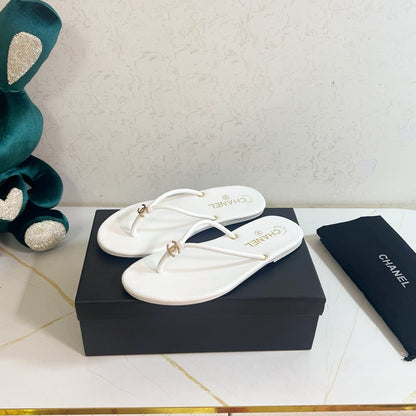Chanel 2026 Flip-Flops With Gold Hardware Lambskin 779516