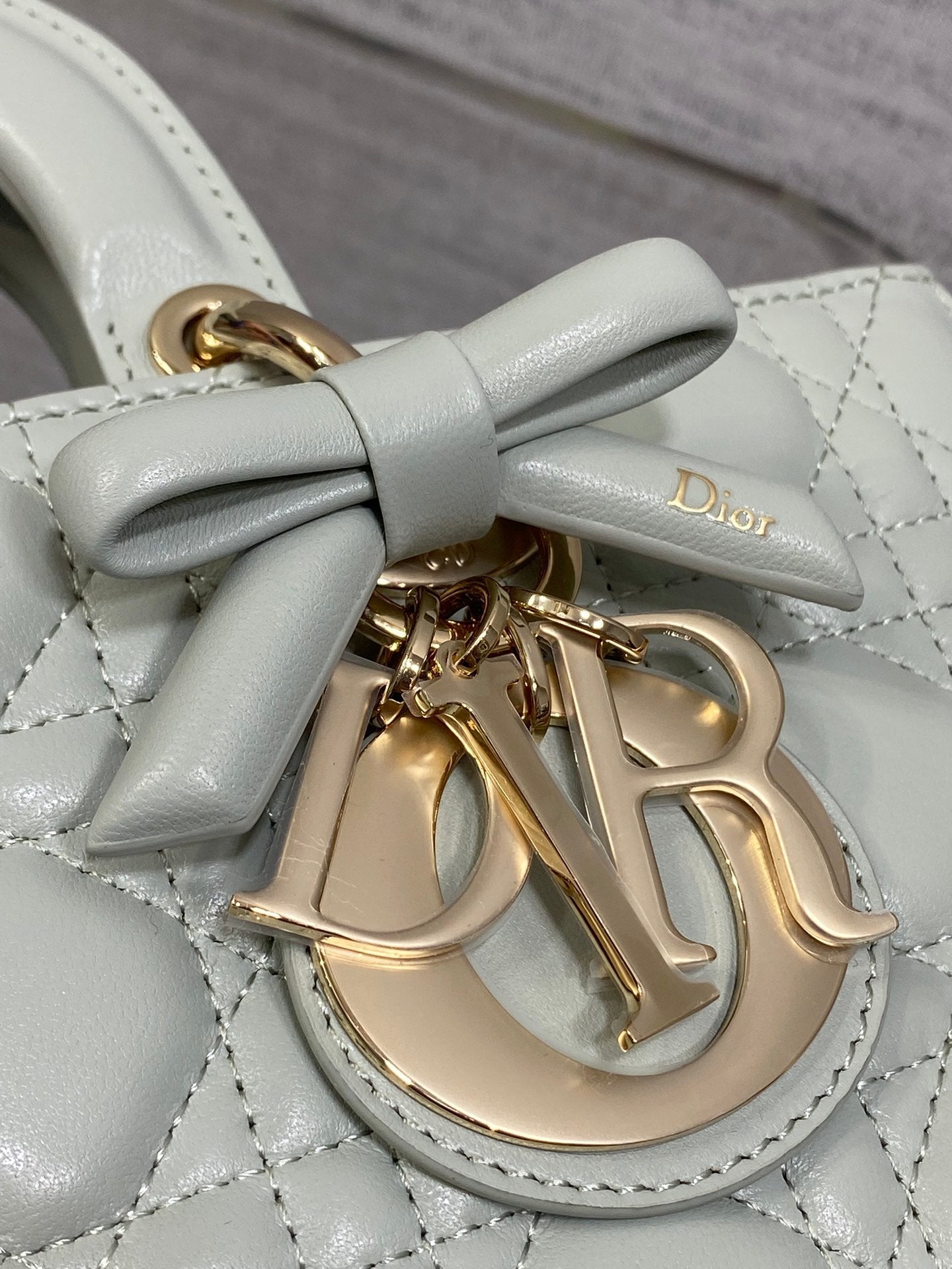 Dior 2026 Bow Lady D-Joy Lily Green Cannage Lambskin 286525