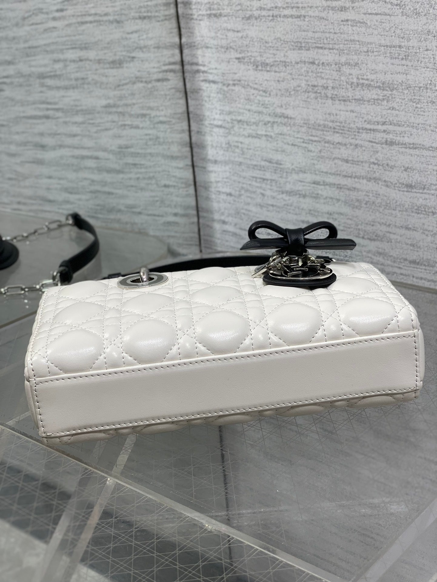 Dior 2026 Bow Lady D-Joy Black mix White Cannage Lambskin 286573