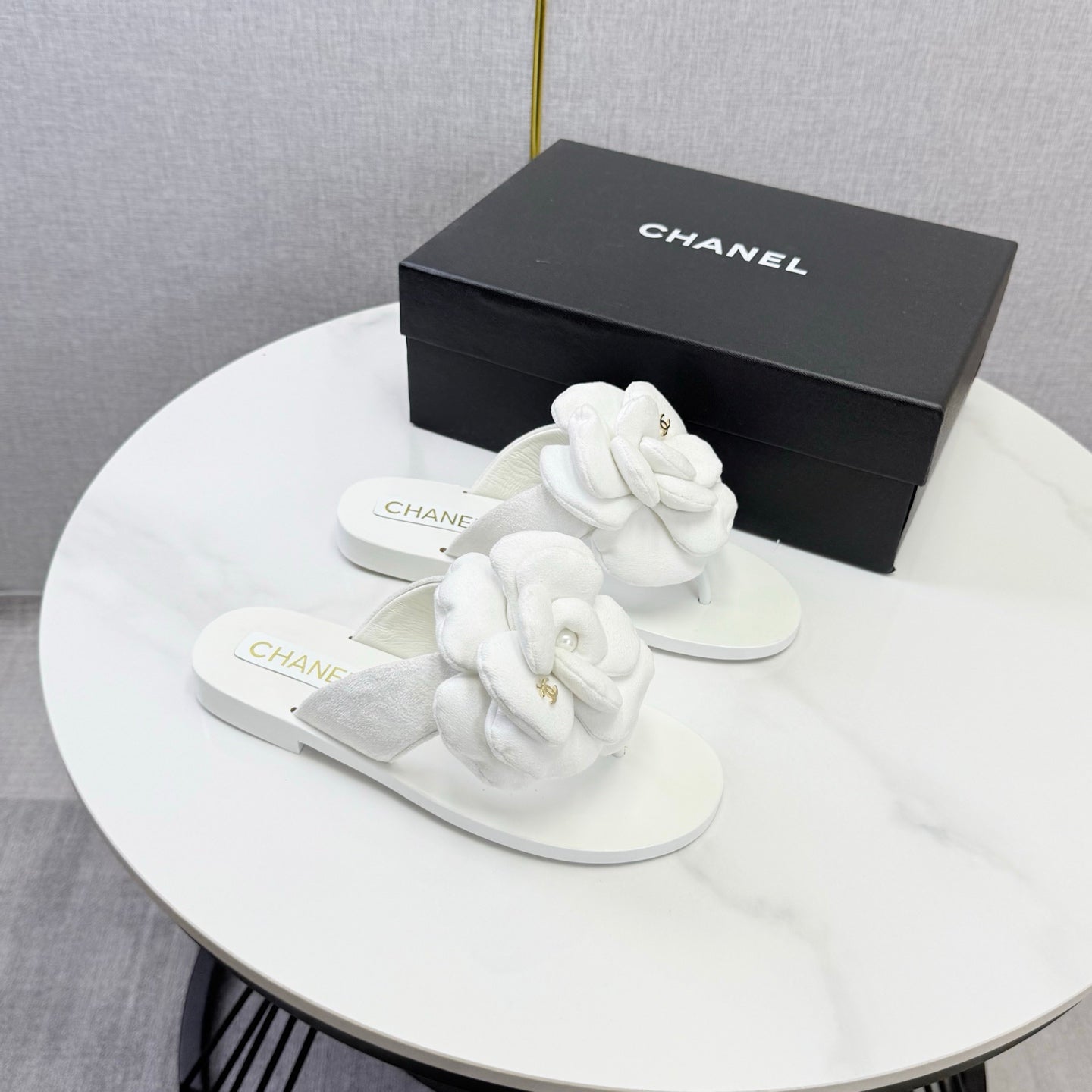 Chanel 2026 Flower Flat Thong Sandals Suede Cowhide 801431