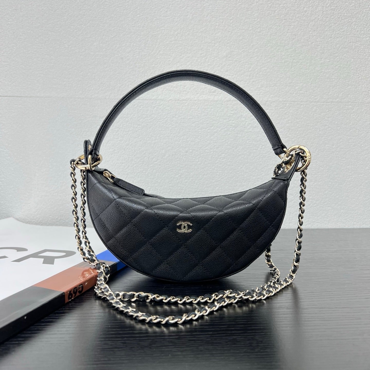 Chanel 2026 Clutch Bag With Strap 22cm Leather