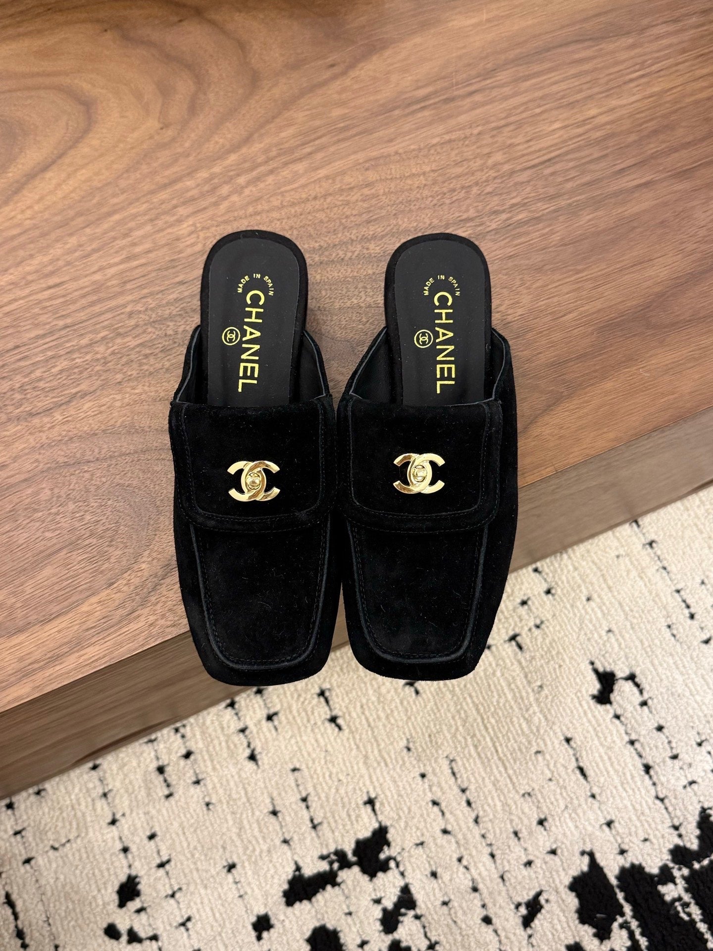 Chanel 2026 Double C Buckle Square Toe Mule 857282