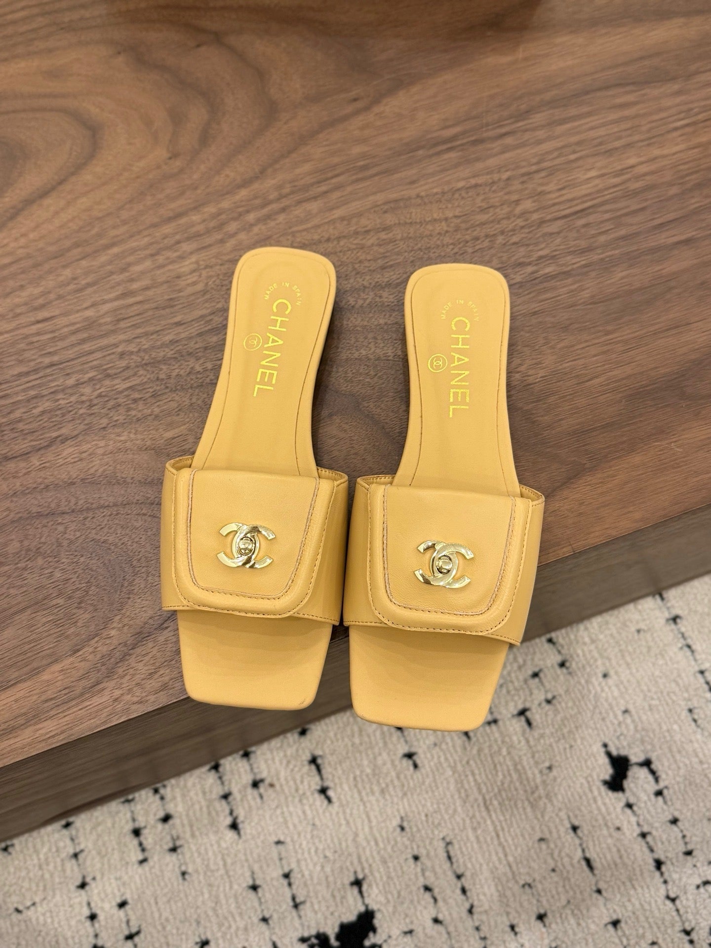 Chanel 2026 Double C Buckle Square Toe Slipper 857303