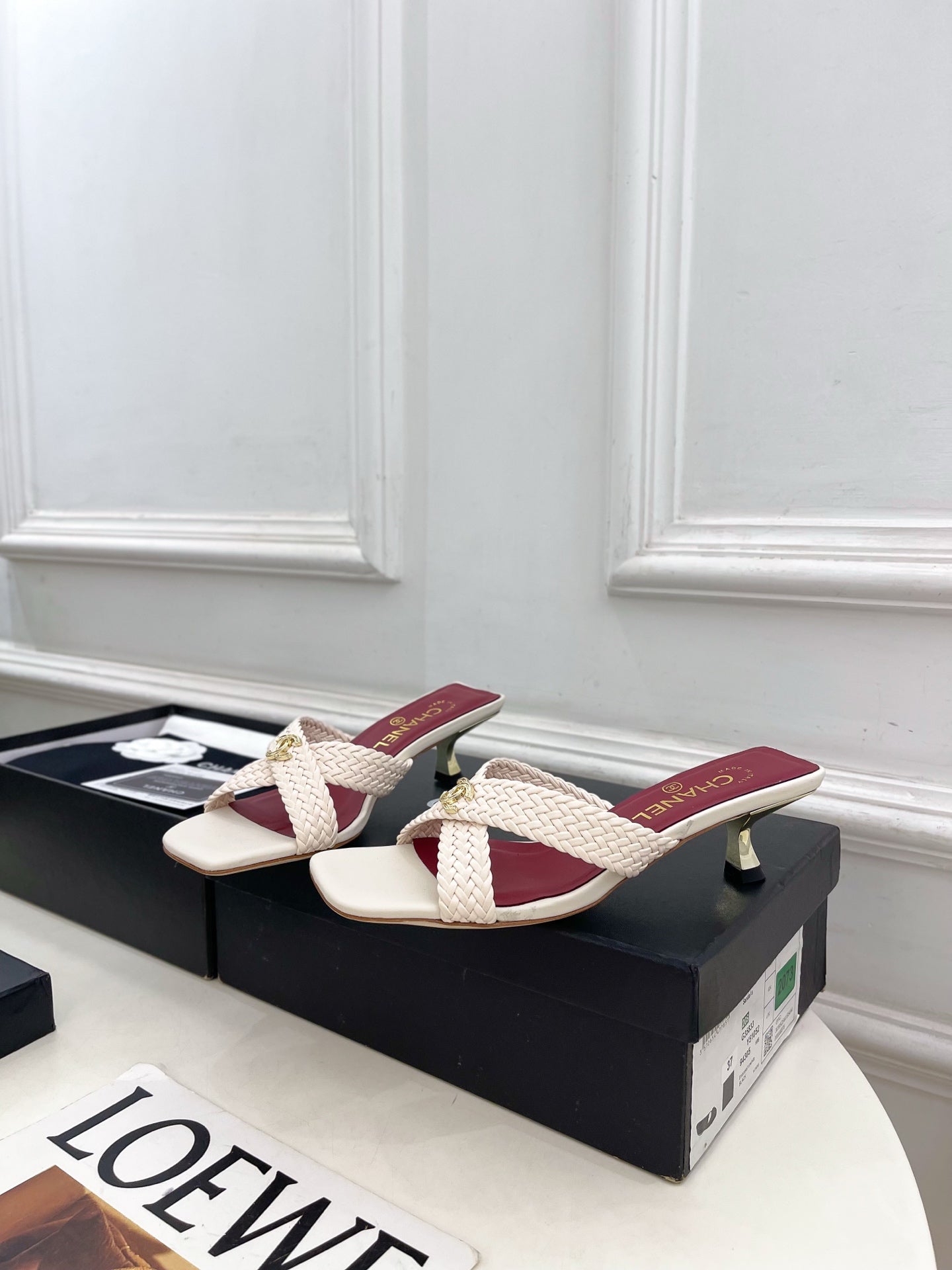 Chanel 2026 Kitten Heel Slippers Leather Sheepskin 831530