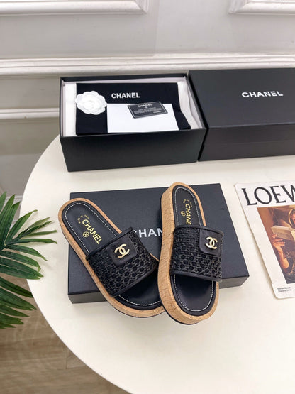Chanel 2026 Woven Platform Slippers Sheepskin 831402